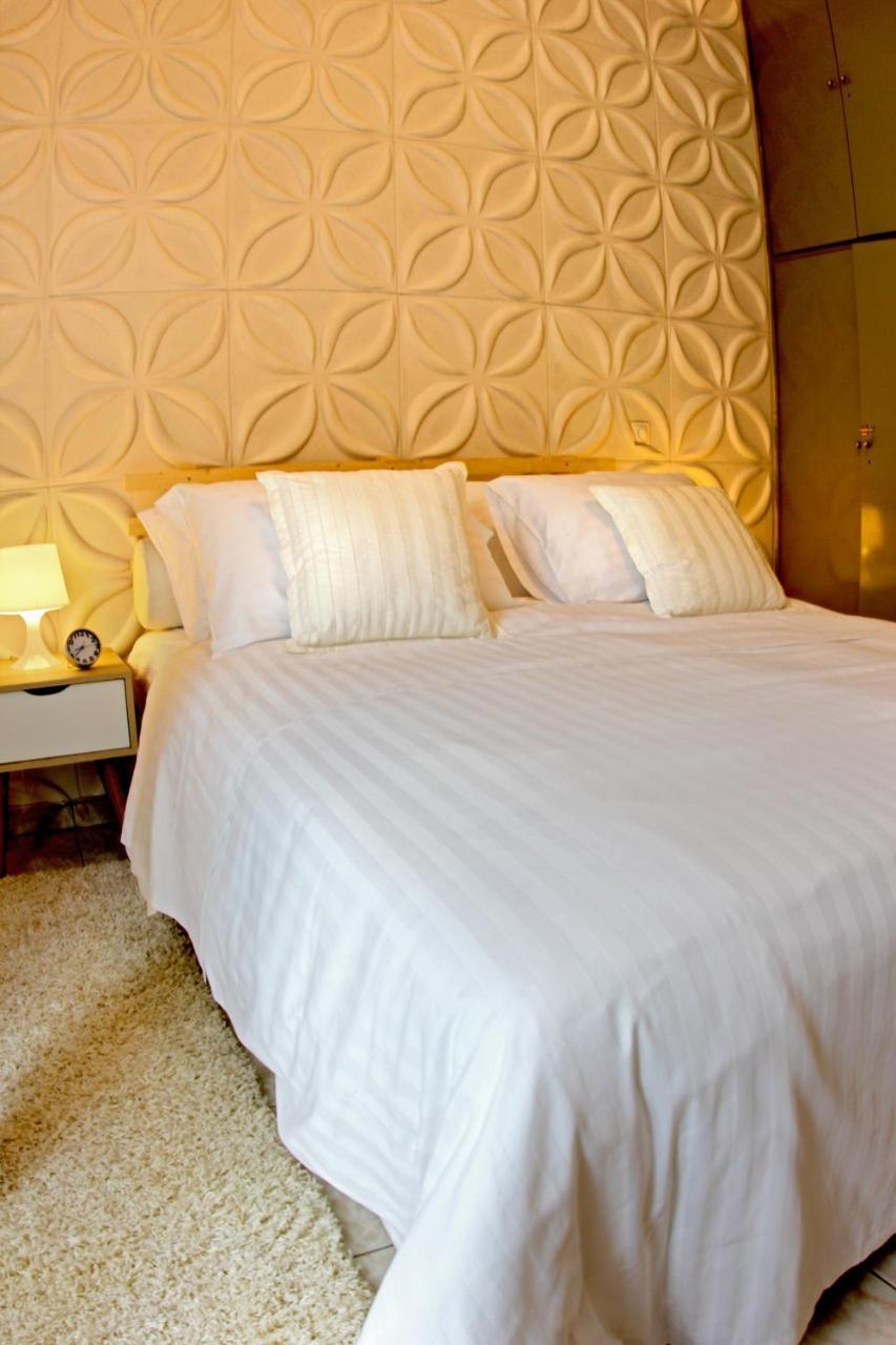 Stylish City Center Garden Apartment Афины Экстерьер фото